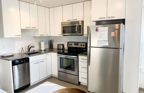 East Nashville upstairs apartment, one queen BR, 2 twin BR,1bath in Five Points, close to downtown - Foto 8