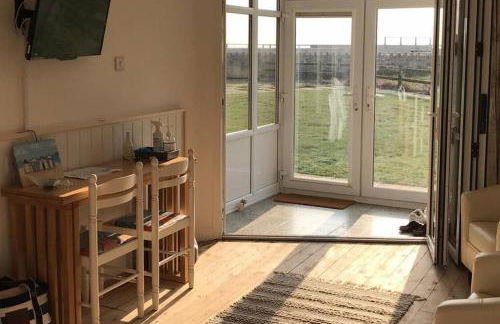 Seaside Studio right on the coastal path. - Foto 1