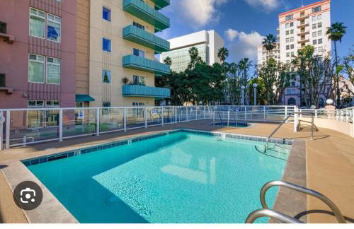 Ocean View Suite by Convention Center & Beach - Foto 20