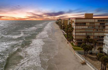 Sunset Corner - Beach View & Heated Pool! - Foto 24