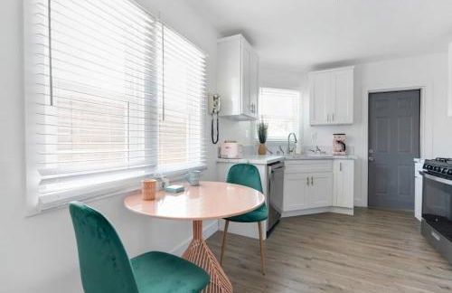 Sundown Sanctuary in National City - Foto 43