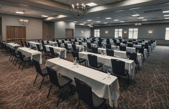 Timber Ridge Lodge and Waterpark - Photo 40