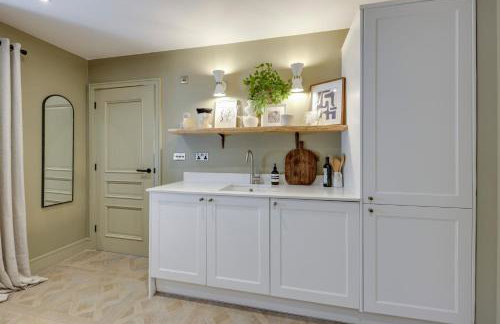 Brook Bottom Farm luxury apartments and Farmhouse - Photo 51