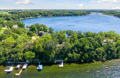 Waterfront Maple Lake Cabins with Private Beach! - Foto 26