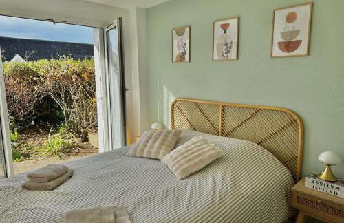 L'îleau, accès direct plage et jardin - Photo 10