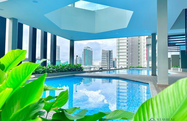 Twin Tower Residence by Stayrene - Photo 1