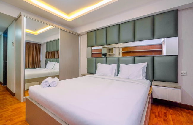 Cozy Studio Apartment at H Residence near MT Haryono - Foto 3
