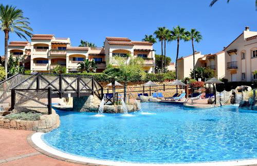 Marina XI Enjoy the Sun, Sea Views, Pools & BBQ Steps from the Beach in Mijas Costa & Fuengirola - Foto 32