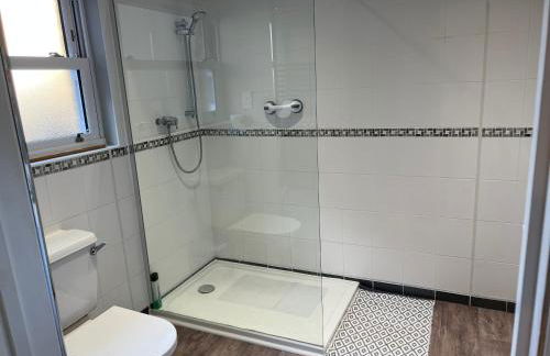 Cosy Hillside Annex - Photo 5