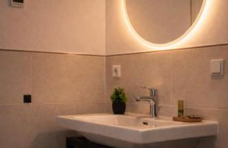 Mein Träumchen Apartements- 4 Rot stillvoll und zentral übernachten - Photo 14