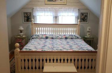 4 Seasons 4 bedroom lake level home - Foto 29