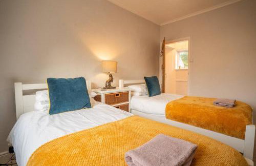 Central! 3 BR 2 Bath, sleeps 6, fast wifi - Foto 16