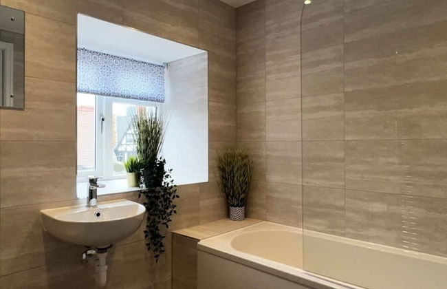 Penthouse On The Rows - Cathedral Views - Photo 11