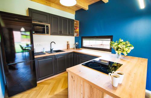 Rumiane Chatki - Domki z Jacuzzi i Basenem - Foto 23