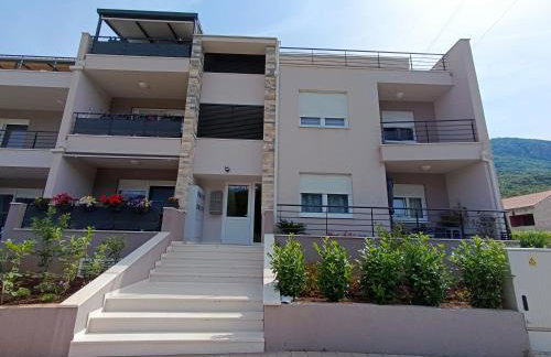 The Fairy's Cave - Free Parking - Photo 29