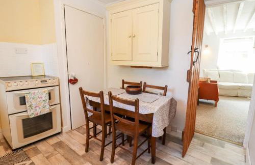 Woodbine Cottage - Photo 11