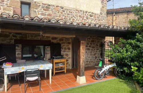 Casa Elvira en Salinas de Pisuerga - Foto 1