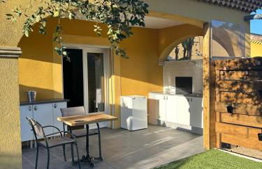 Le Coin Charmant - vue montagnes et jacuzzi privé - Foto 10