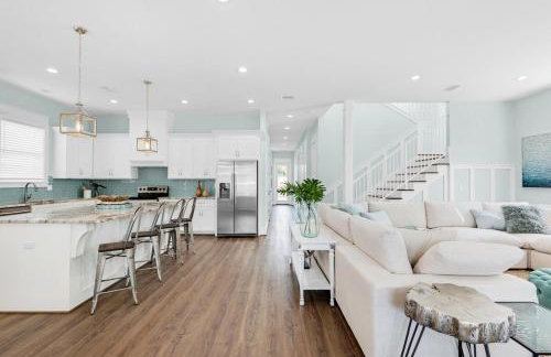 Breeze- New 2 blocks to beach - Sleeps 26 - Pool - Foto 37