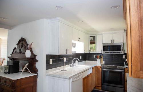 ZaLo Manor House Lakefront hot tub pets - Foto 17