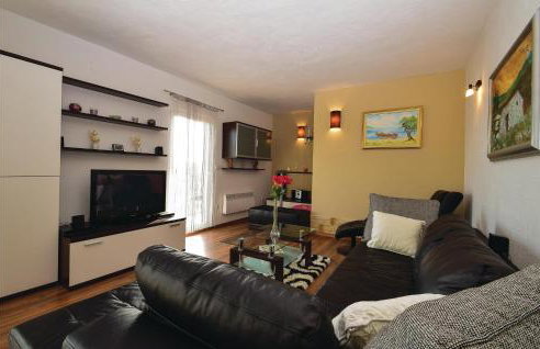 Lovely Home In Unesic With Sauna - Foto 32