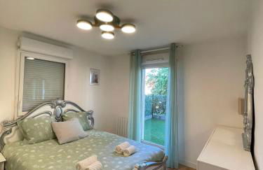 Welcome to Paris ! T3 super cosy, parking, terrasses, idéal 1-6 personnes, 8 min to Paris - Foto 2