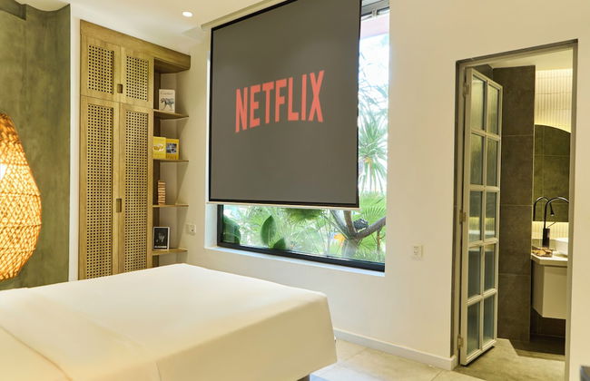 KIN WANDER TAN PHONG, THE MOONAGE - Foto 28