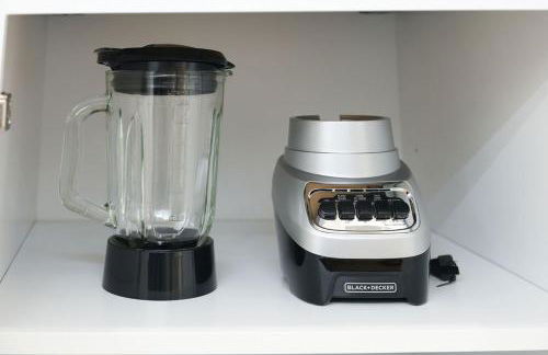 Excellence by Urooms Apartments Near NYC and Newark Airport with Parking - Foto 40