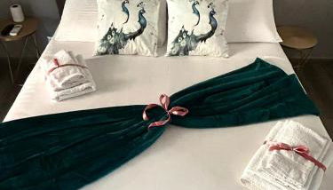 Stone House - Photo 3