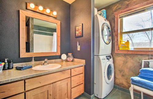 Chic Retro Retreat in Choteau Walk to Dtwn! - Foto 14