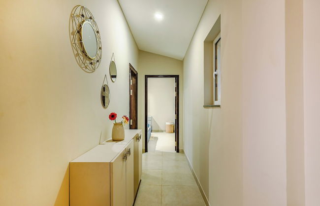 Alaya Stays Veera Serina 3 BHK with Pool - Foto 69