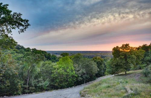 Scenic Getaway with Fire Pit and Grill in Columbia! - Foto 2