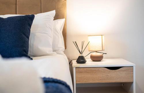 2BR River View Leeds Dock Apartment l Free Parking - Foto 36