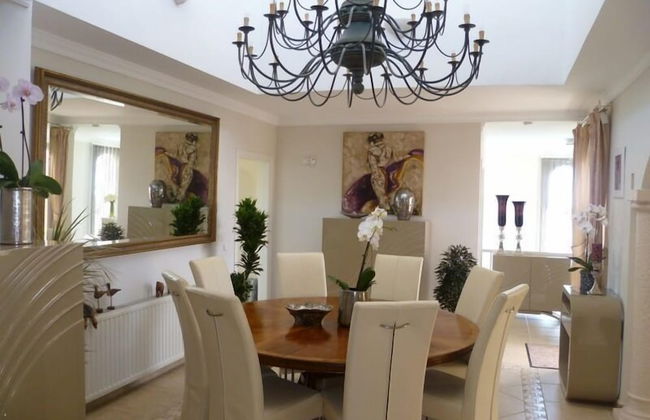 Luxury Villa With Pool & Jacuzzi - Foto 12