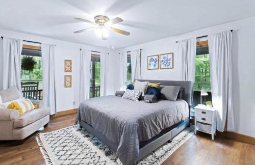 Wooded Retreat with game area and hot tub - Foto 16