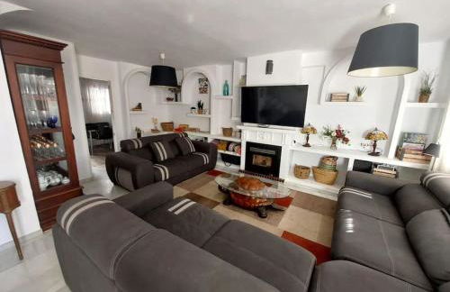 Málaga casa grande familiar - Photo 1