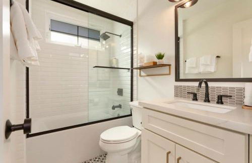 Downtown Culver City New Designer Lux 1 Bedroom - Photo 15
