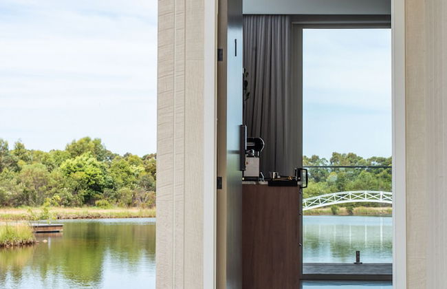 Edge Luxury Villas - Photo 38