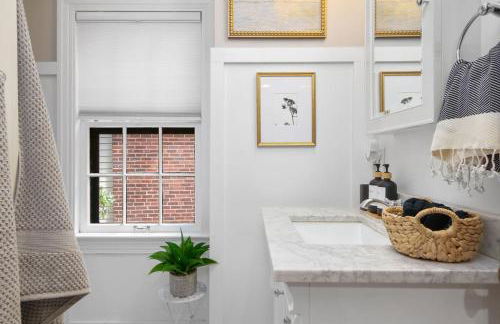 The Knocking Bird- Mins to CLE Clinic - Foto 63