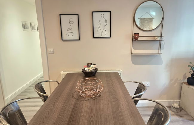 2-bed 2-bath Greenwich Apartment with balcony & lift - Foto 25