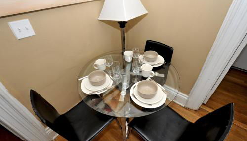 Comfy 3 Bedroom 1 Bath Apartment in NYC - Foto 4, Other