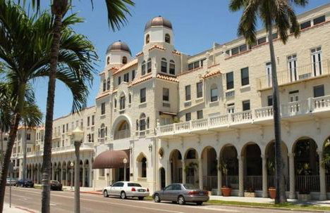 TROPICAL Palm Beach NEW SUITE 3 Beds 2 BEDRS &2BATHROOMS ENSUITE BEACH 5 MINOutdoorPOOL Garden - Photo 1