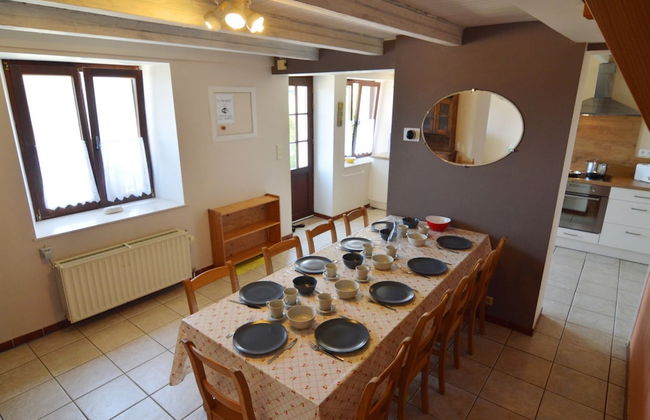 Modern Farmhouse in Chassepierre With Terrace - Photo 29