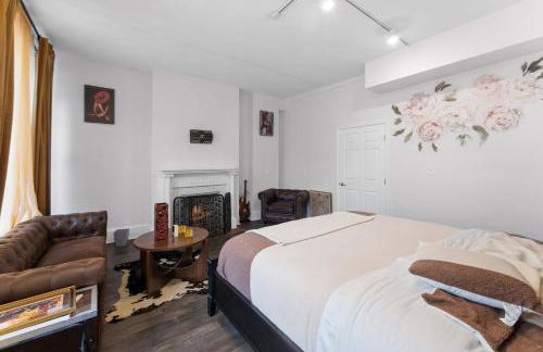 1734 Comfort Stay, 2 Bedrooms, 2 Bath with Kitchen & Wi-Fi - Foto 8