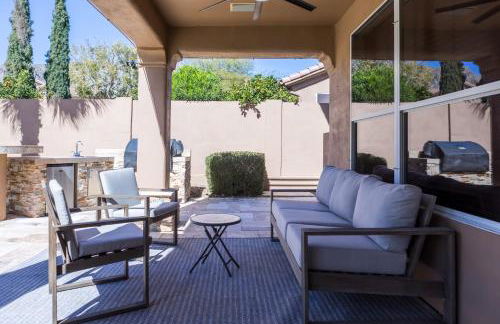 Desert Paradise Pool Spa Pickleball Putt Green - Foto 50