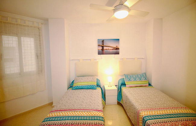 Apartamento Postiguet con Balcón - Photo 2