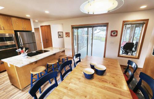 Walk to Everything! Hot Tub! Shorepine Haven - Foto 14