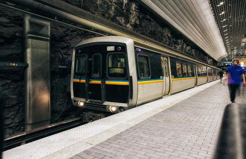 Spacious 3BR with Game Room and Fenced Yard Near Six Flags and Braves - Foto 55