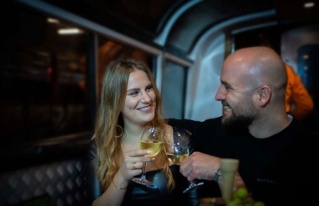 Crucero nocturno por los canales de Ámsterdam - Foto 1