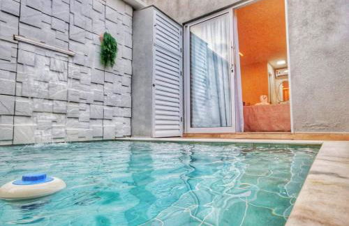 Villa Beija-Flor 1 - Suíte alexa com piscina privativa - Foto 17